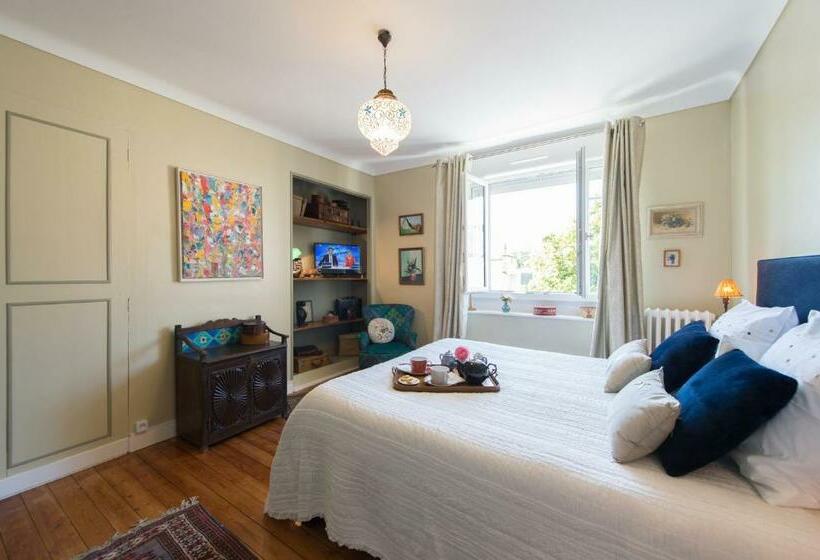 Люкс Superior, La Mancelle   Chambre D Hôtes