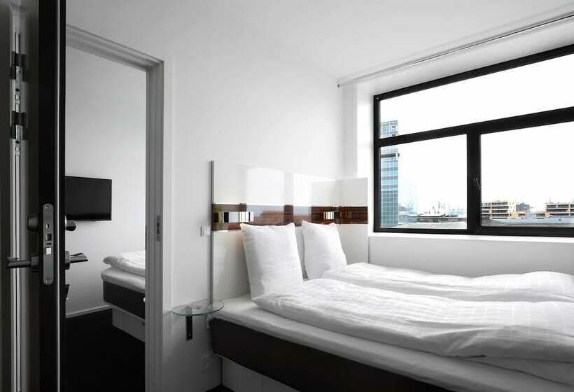 家庭间, Wakeup  Aarhus