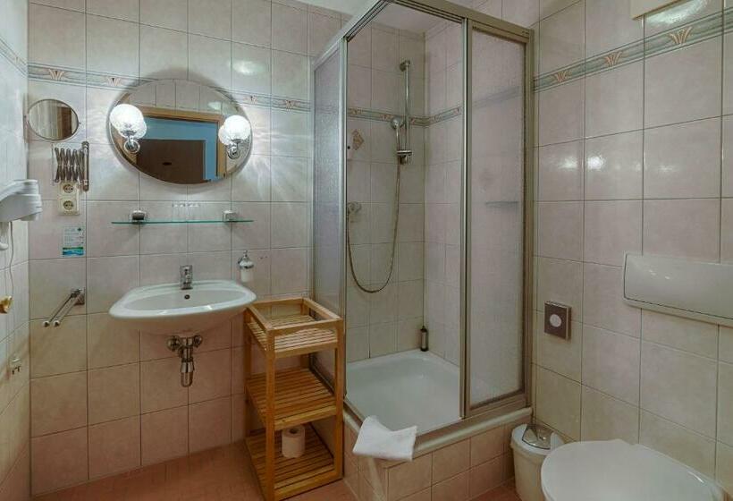Номер Стандарт с Террасой, Seehotel Schorfheide