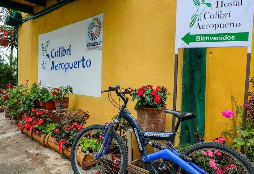 Номер Стандарт Вид на Бассейн, Hosteria Colibri Aeropuerto