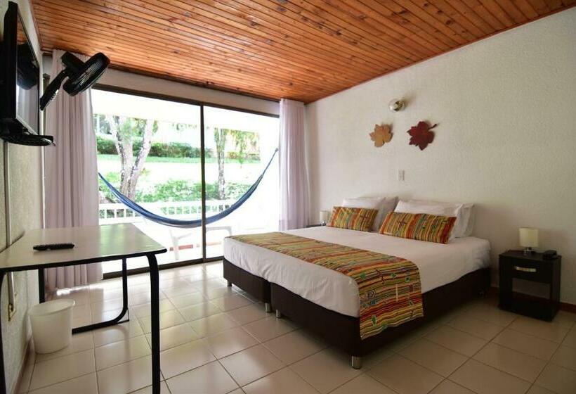 Номер Стандарт, Hacienda El Diamante