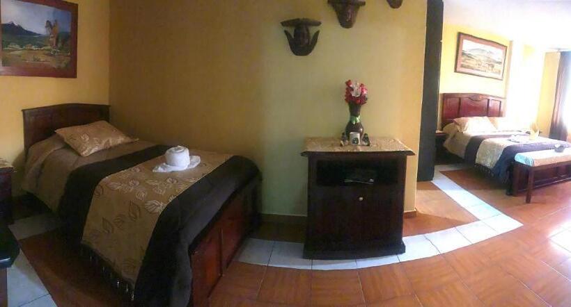 Семейный Номер, Hostal Jora Continental