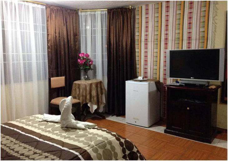 Семейный Номер, Hostal Jora Continental