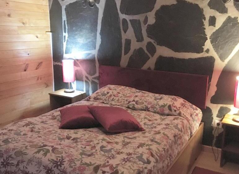 Cameră Standard, Lusitaurus