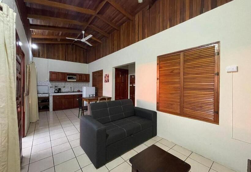 Семейный Номер, Pura Natura Lodge Manuel Antonio