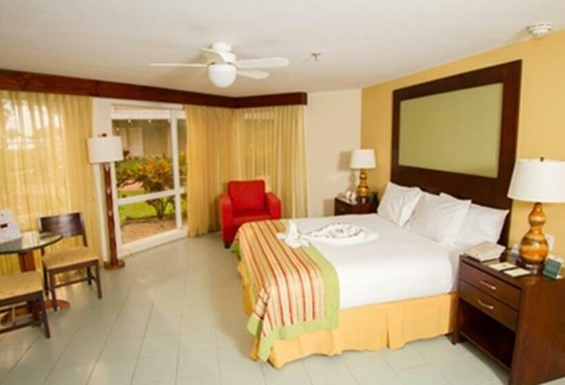 스위트, Fiesta Resort All Inclusive Central Pacific  Costa Rica