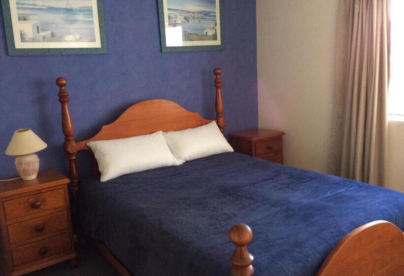 Апартаменты 1 Спальня Вид на Море, Beach Breakers Resort
