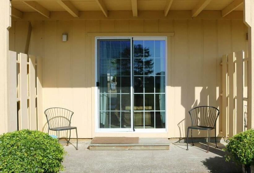 Номер Стандарт, Pacific City Inn