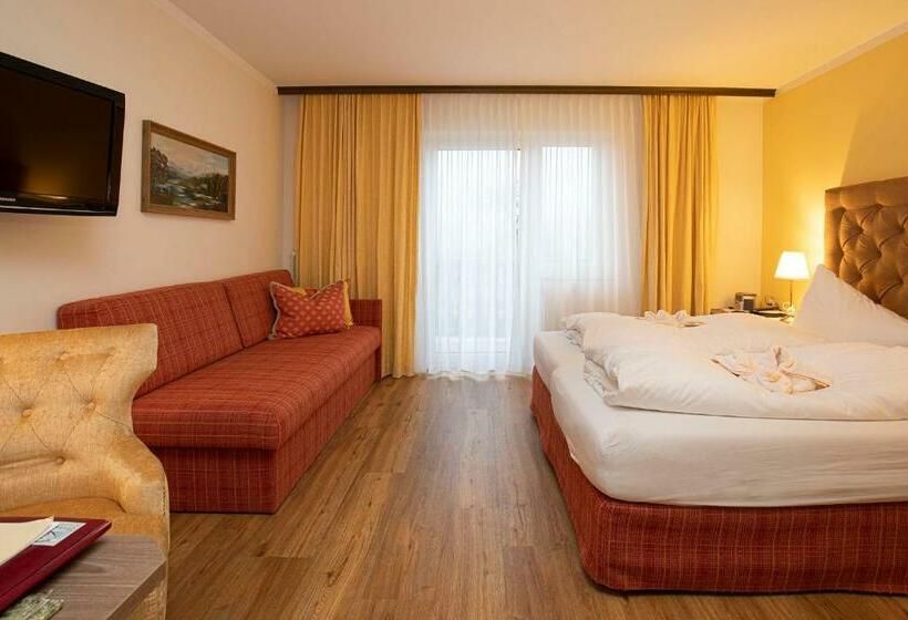 Номер Стандарт с Балконом, Landhotel Agathawirt