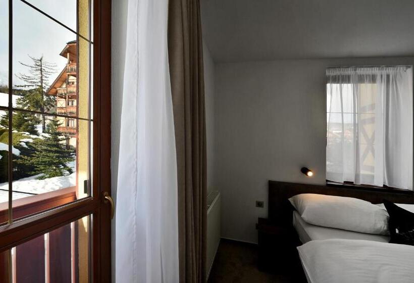 标准间, Aplend Hotel Kukučka