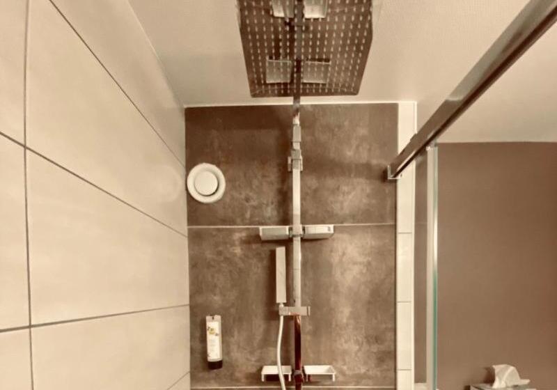 스탠다드 룸, Logis Hostellerie La Chaumiere