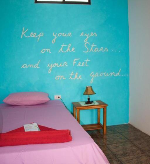 Quarto standard, Hostal Suiza