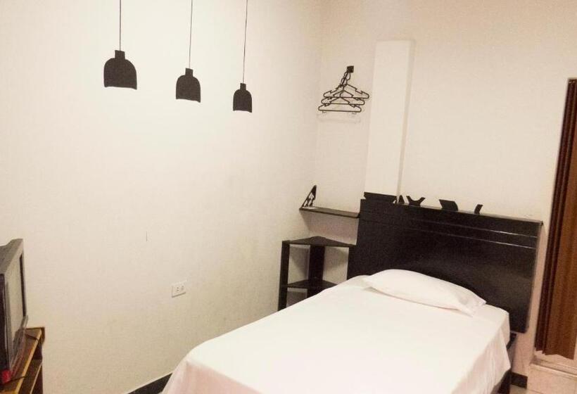 스탠다드 싱글 룸, Jer`s Hostal
