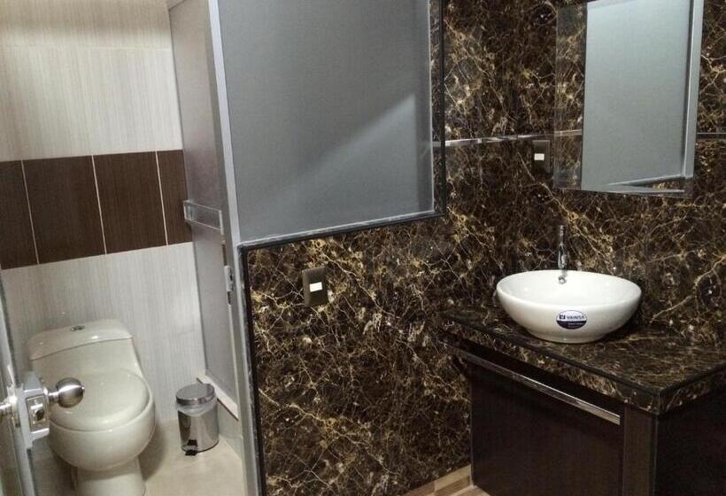 اتاق استاندارد, Hostal Gold Star