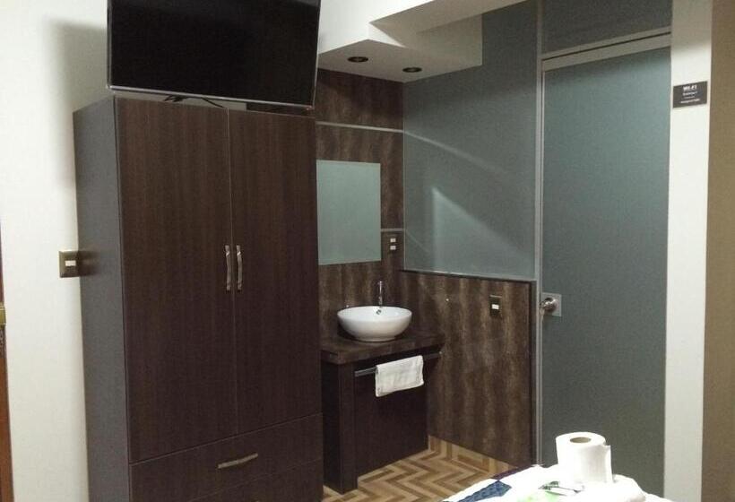 اتاق استاندارد, Hostal Gold Star