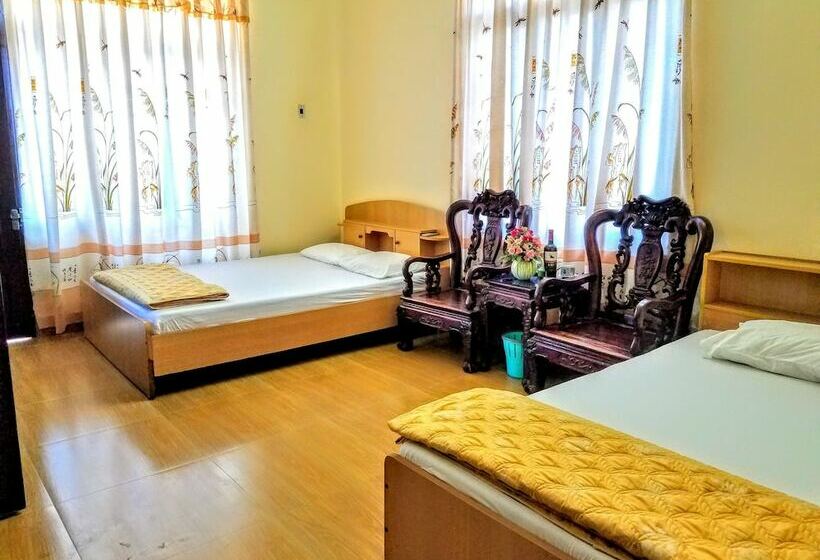 اتاق استاندارد, Linh Dan