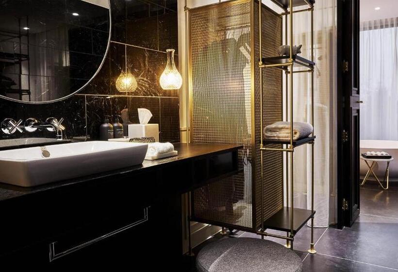 Люкс Премиум, Roomers Munich, Autograph Collection