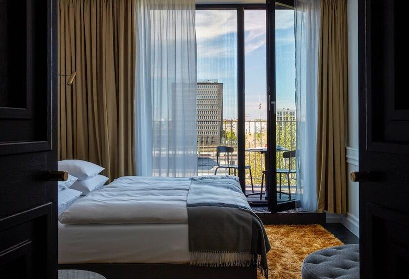 Номер Deluxe, Roomers Munich, Autograph Collection