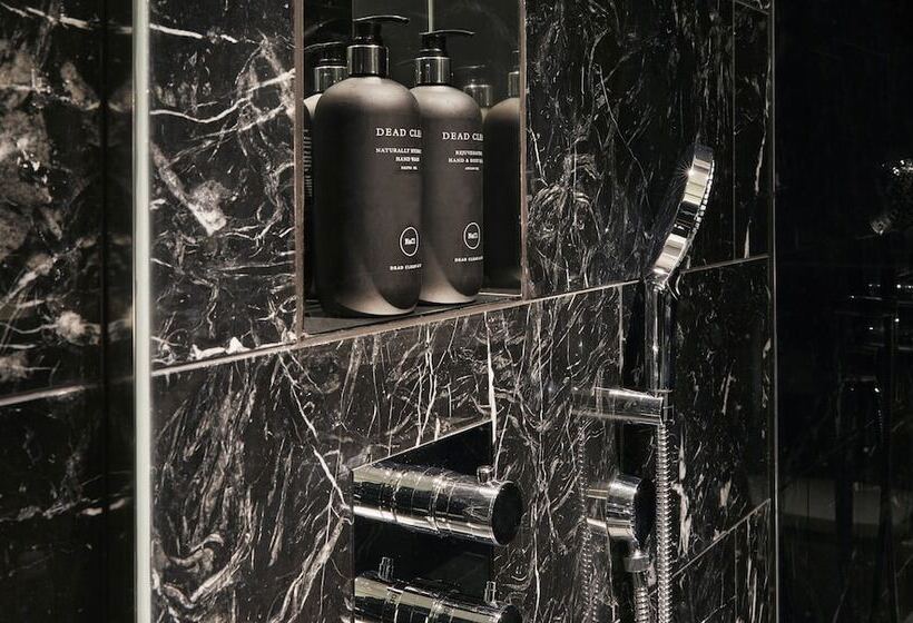 Suite Premium, Roomers Munich, Autograph Collection