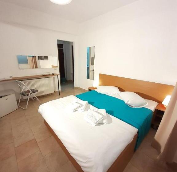 Номер Комфорт, Taxi Hostel
