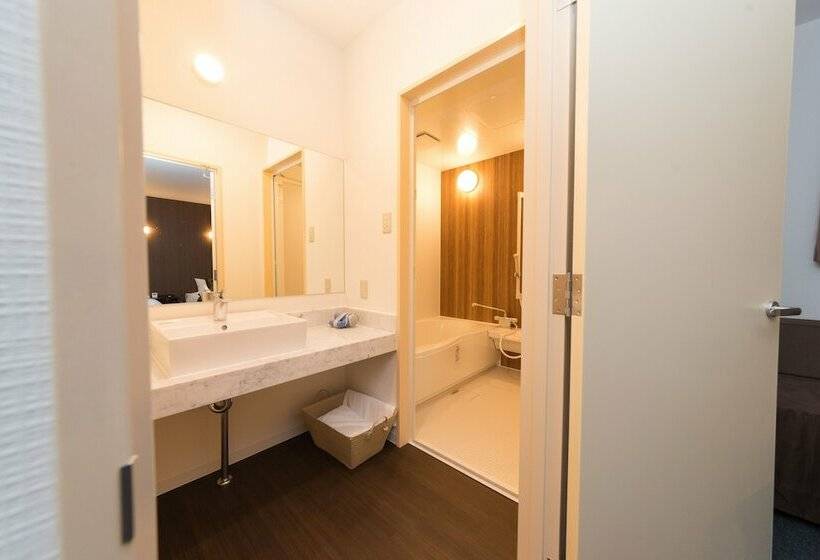 スタンダード４人部屋, Okinawa Hotel Precia