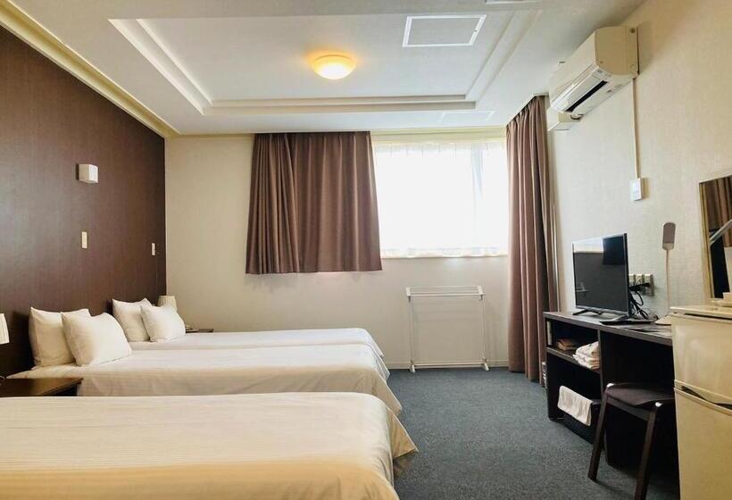 스탠다드 트리플 룸, Okinawa Hotel Precia