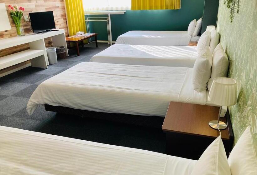 スタンダード４人部屋, Okinawa Hotel Precia