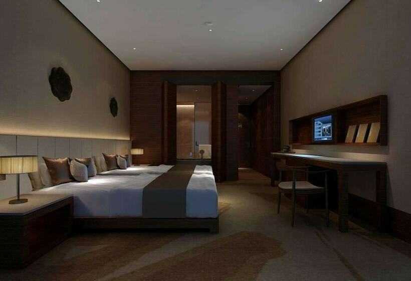 Номер Deluxe, Wyndham Grand Plaza Royale Kaidi