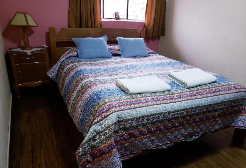 اتاق استاندارد, La Nuit Home
