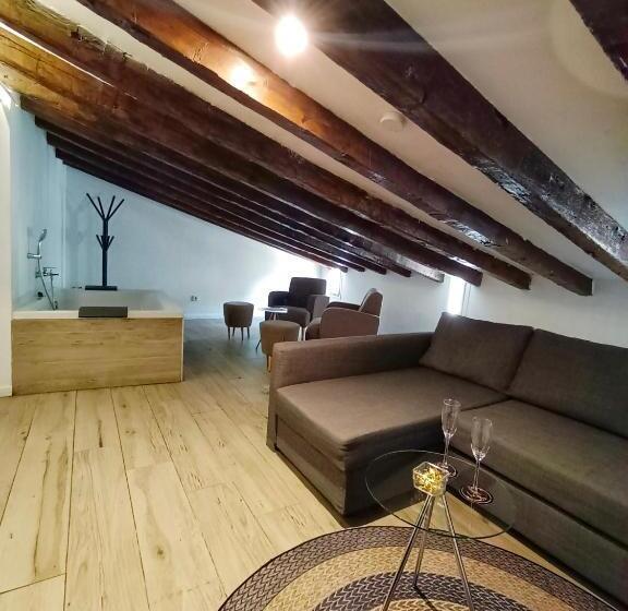 Junior Suite con Hidromasaje, El Siglo