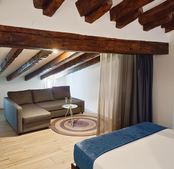 Junior Suite con Hidromasaje, El Siglo