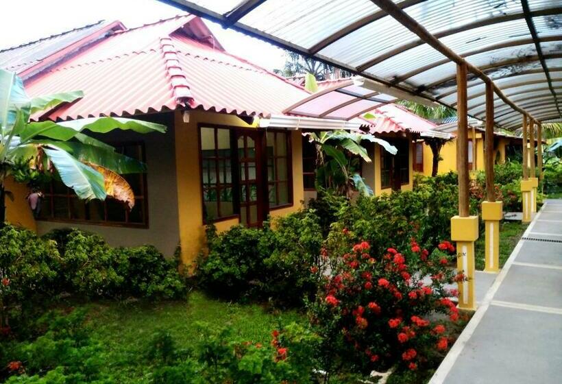 Номер Стандарт, Cabañas Yakuruna