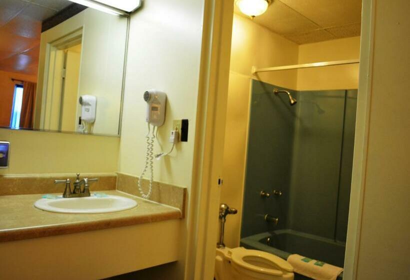 シングルデラックスルーム, Economy Inn Bluefield