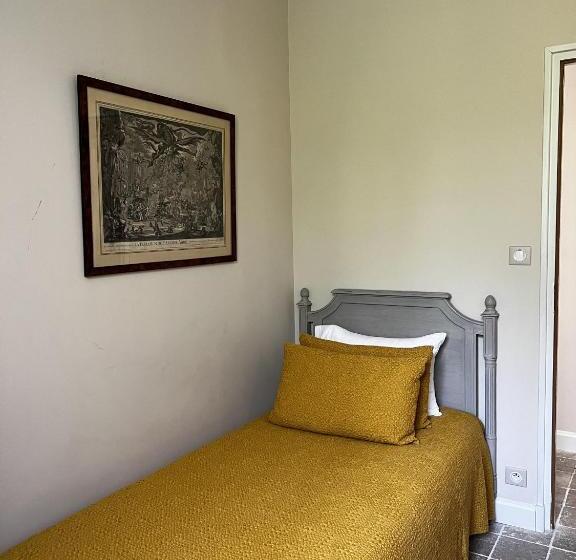 Люкс, N15   Les Confidences   Chambres D Hôtes