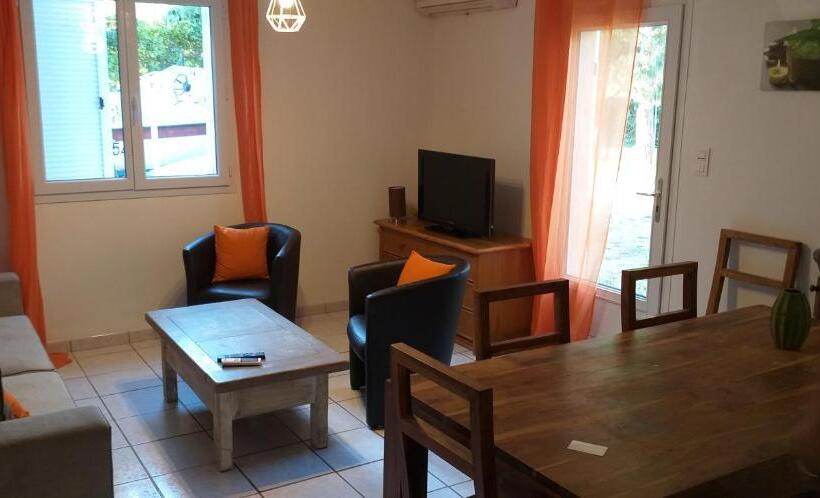 شقة غرفتين, Chambre D Hote Veronique
