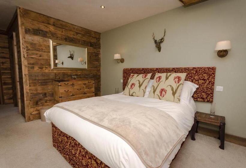 Семейный Номер, Black Diamond Lodge