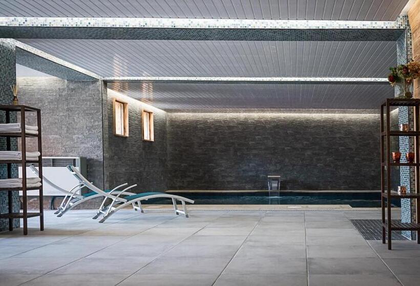 Президентский Люкс, Black Diamond Lodge