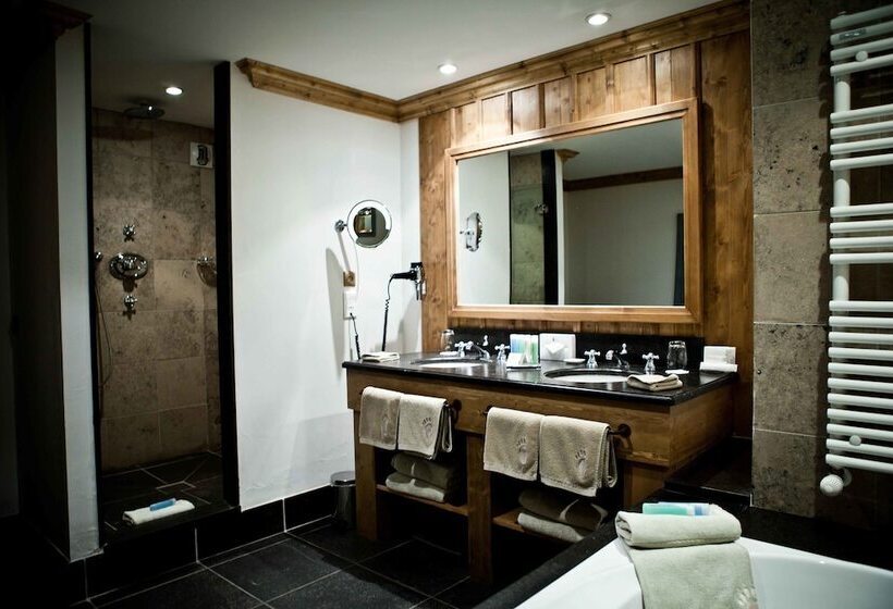 اتاق سوپریور, Hôtel Les Barmes De L Ours