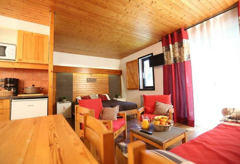 Апартаменты 2 Спальни, Village Club Les Tavaillons