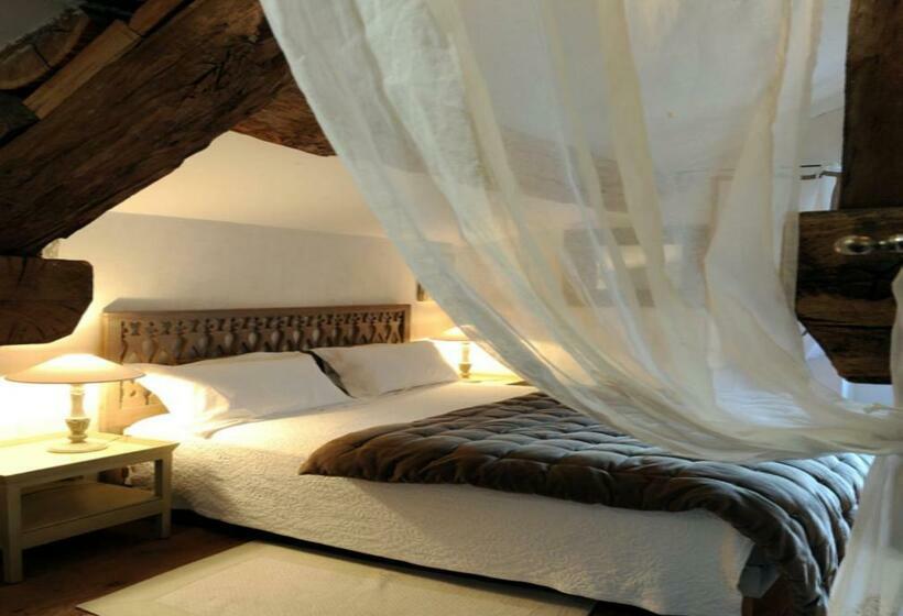 غرفة قياسية, La Grange à Nicolas