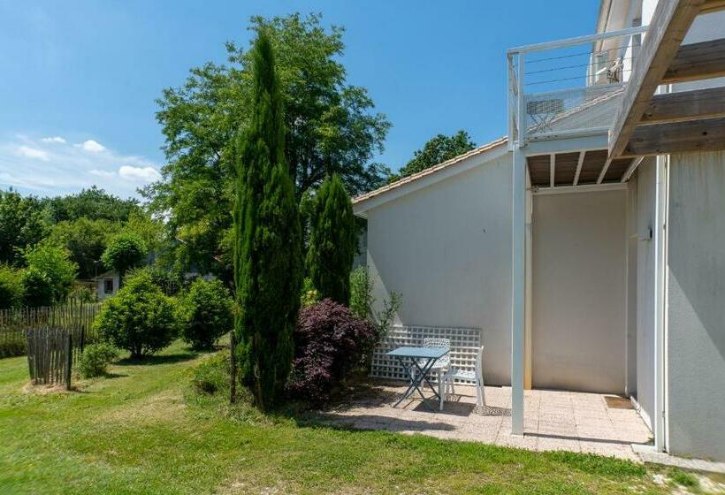 Номер Deluxe с Террасой, Maison Lucilda