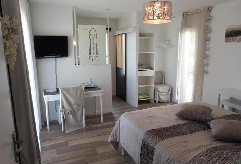 Номер Deluxe с Террасой, Maison Lucilda