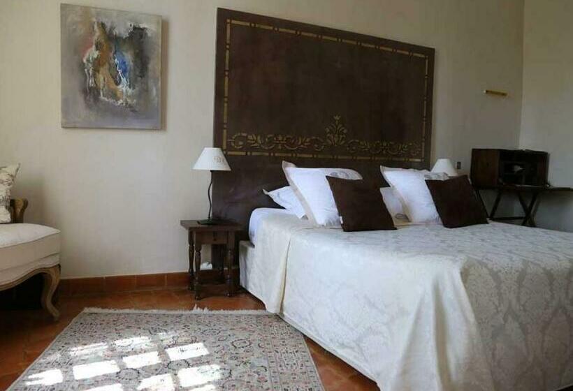 기본룸, Domaine De Rhodes B&b