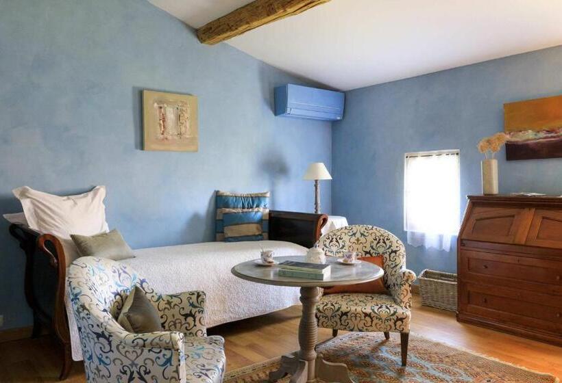 Трехместный Номер Superior, Domaine De Rhodes B&b