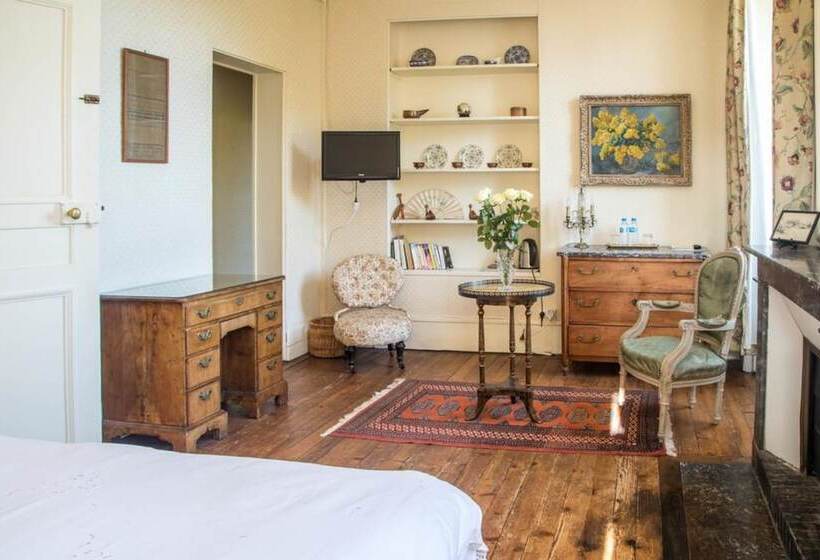 Номер Стандарт, Chambres D'hotes Château De La Puisaye