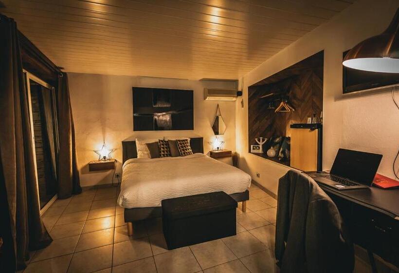 Cameră Standard cu Vederi Panoramice, La Villa Du Rhône