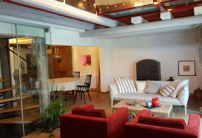 Полулюкс, Le Chat Rouge Chambres D'hôtes De Charme En Alsace