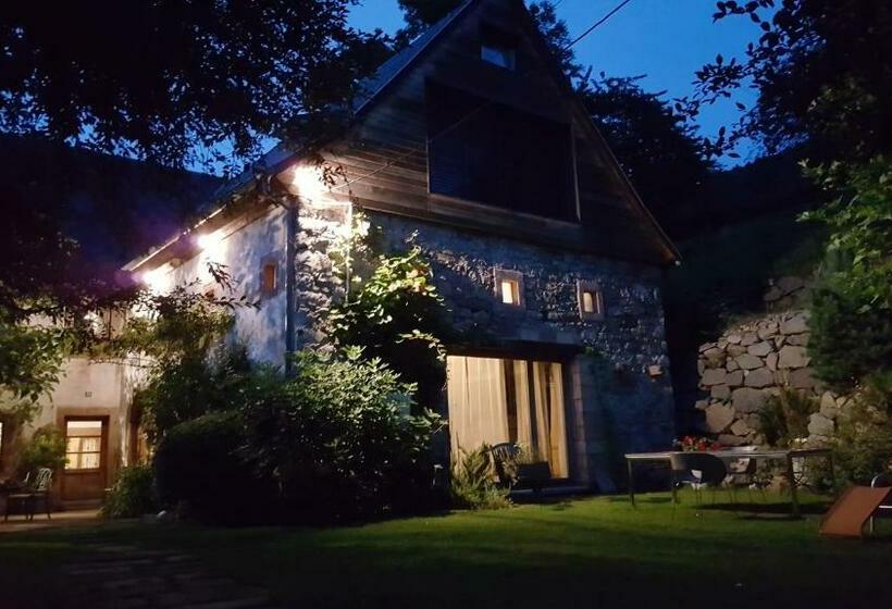Полулюкс, Le Chat Rouge Chambres D'hôtes De Charme En Alsace