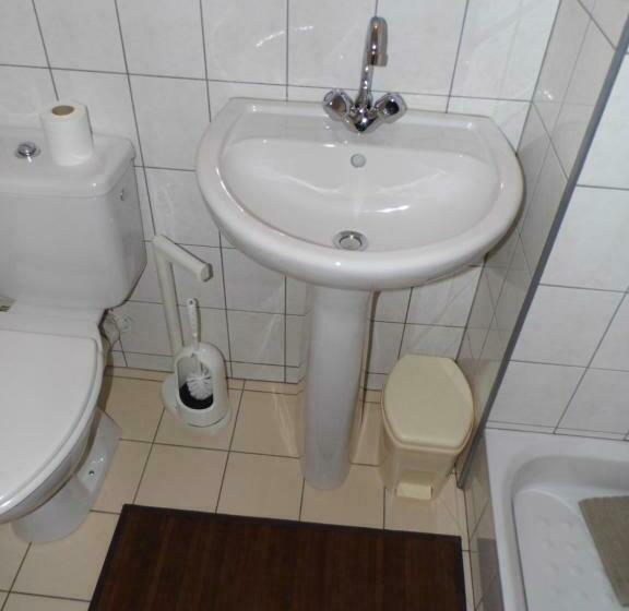 اتاق استاندارد یک نفره, Hôtel Des Touristes