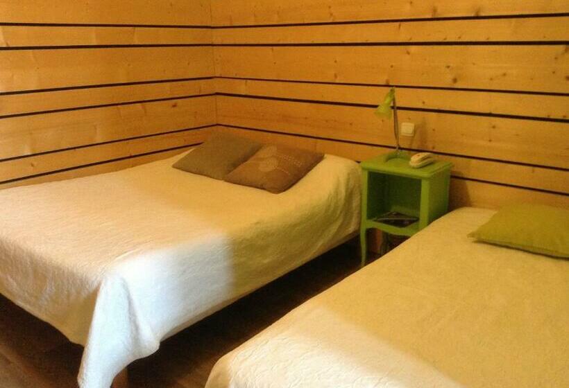 Номер Стандарт Трехместный, L Hôtel L Astrée